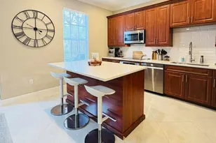 6956 Julia Gardens Dr, Coconut Creek, FL 33073 - Photo 8