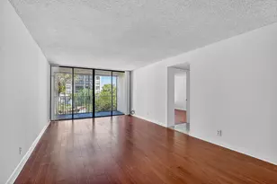 11 Royal Palm Way, Boca Raton, FL 33432 - Photo 6