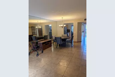 800 SW 137th Avenue #112g, Pembroke Pines, FL 33027 - Photo 2