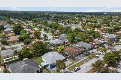 415 SW 61st Terrace, Margate, FL 33068 - Photo 34