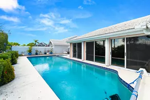 2370 Saratoga Bay Dr, West Palm Beach, FL 33409 - Photo 32