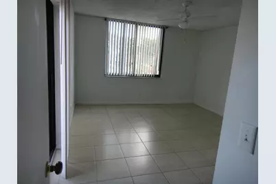 3679 Victoria Drive, West Palm Beach, FL 33406 - Photo 12