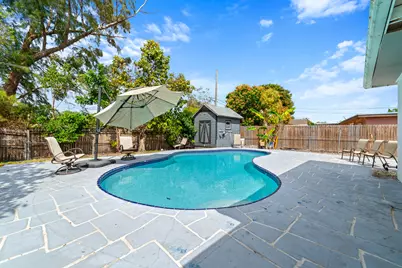 668 Snead Circle, West Palm Beach, FL 33413 - Photo 1