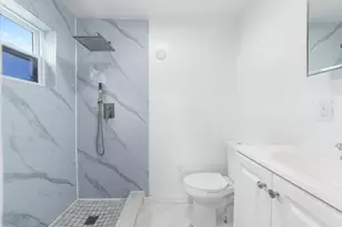 668 Snead Cir, West Palm Beach, FL 33413 - Photo 22