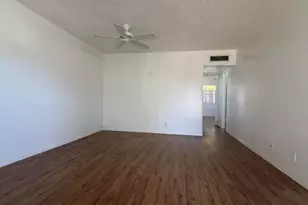 64 Norwich, West Palm Beach, FL 33417 - Photo 12