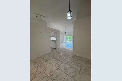21105 Via Solano, Boca Raton, FL 33433 - Photo 10