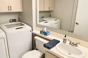 1917 Stratford Way, West Palm Beach, FL 33409 - Photo 8