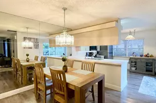 1917 Stratford Way, West Palm Beach, FL 33409 - Photo 4