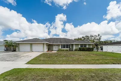 3194 Pebble Beach Drive, Lake Worth, FL 33467 - Photo 2