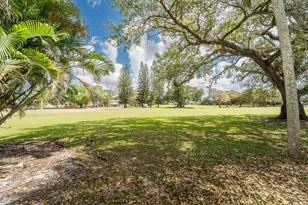 3194 Pebble Beach Dr, Lake Worth, FL 33467 - Photo 50