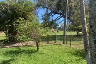 3194 Pebble Beach Dr, Lake Worth, FL 33467 - Photo 54