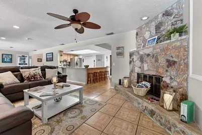 3194 Pebble Beach Drive, Lake Worth, FL 33467 - Photo 10