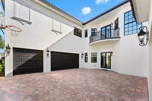 10411 Majestic Ct, Parkland, FL 33076 - Photo 4