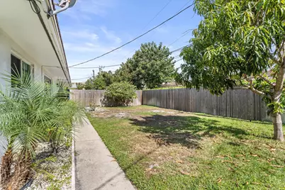 541 NE 44th Street #C, Boca Raton, FL 33431 - Photo 10