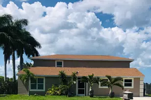 2112 SE East Dunbrooke Cir, Port Saint Lucie, FL 34952 - Photo 1