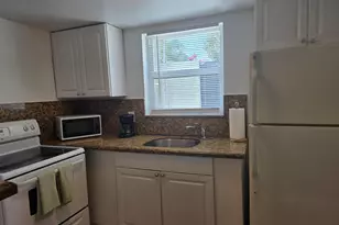 911 N Federal Hwy, Lake Worth Beach, FL 33460 - Photo 8