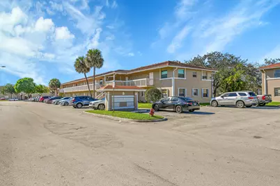 906 Twin Lakes Drive #8-j, Coral Springs, FL 33071 - Photo 32