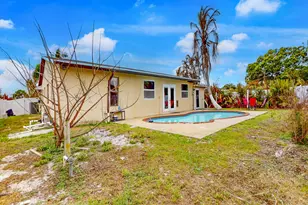 249 NW Goldcoast Ave, Port Saint Lucie, FL 34983 - Photo 62