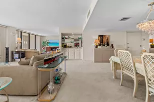 2400 Presidential Way, West Palm Beach, FL 33401 - Photo 14