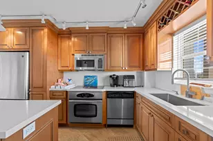 140 NE 28th, Pompano Beach, FL 33062 - Photo 8