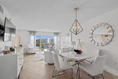 140 NE 28th #604, Pompano Beach, FL 33062 - Photo 6