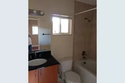 1444 Windsor Court #7, Fort Lauderdale, FL 33304 - Photo 10