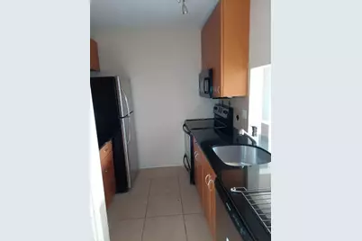 1444 Windsor Court #7, Fort Lauderdale, FL 33304 - Photo 1