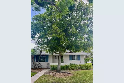 311 Club Drive, Palm Beach Gardens, FL 33418 - Photo 1
