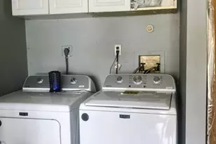 1322 Pines Ln, West Palm Beach, FL 33415 - Photo 22