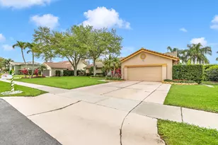 1966 SW 105th Ave, Davie, FL 33324 - Photo 8