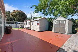 4970 E Palm Ct, Hialeah, FL 33013 - Photo 24