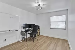 861 Mockingbird Ln, Plantation, FL 33324 - Photo 50