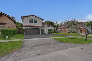 861 Mockingbird Ln, Plantation, FL 33324 - Photo 54