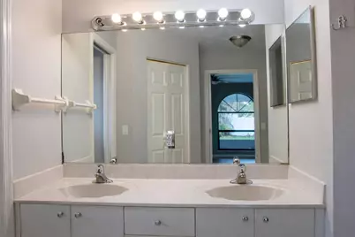 2325 SE Beechwood Terrace, Port Saint Lucie, FL 34952 - Photo 14