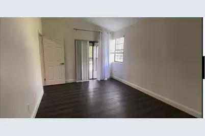 12066 NW 11th Street, Pembroke Pines, FL 33026 - Photo 8