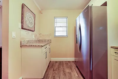 2541 Aragon Boulevard #202, Sunrise, FL 33322 - Photo 16