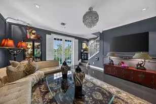 2227 NE 9th Ave, Wilton Manors, FL 33305 - Photo 2