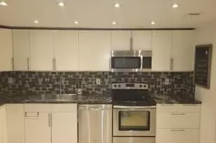 19390 Collins Ave, Sunny Isles Beach, FL 33160 - Photo 4