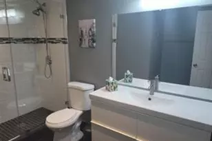 19390 Collins Ave, Sunny Isles Beach, FL 33160 - Photo 18