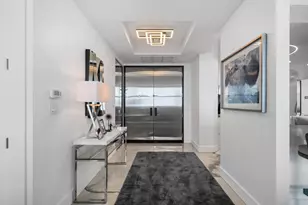 347 N New River Dr E, Fort Lauderdale, FL 33301 - Photo 2