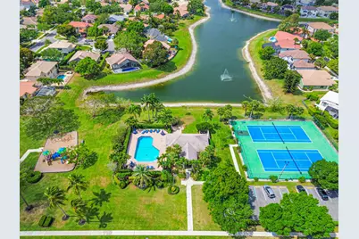 10216 Lexington Estates Boulevard, Boca Raton, FL 33428 - Photo 18