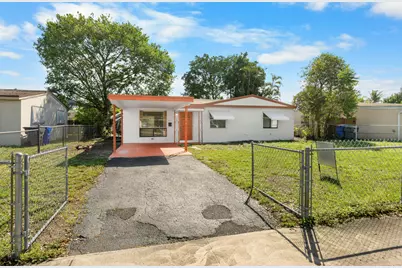 621 N 71st Avenue, Hollywood, FL 33024 - Photo 4