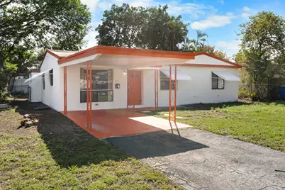621 N 71st Avenue, Hollywood, FL 33024 - Photo 2