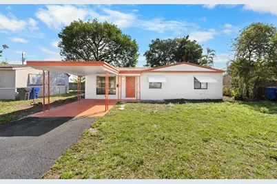 621 N 71st Avenue, Hollywood, FL 33024 - Photo 1
