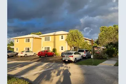 1420 SE 4th Avenue SE #2, Pompano Beach, FL 33060 - Photo 4
