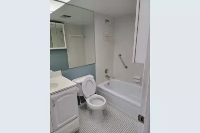 8950 Sunrise Lakes Boulevard #112, Sunrise, FL 33322 - Photo 12