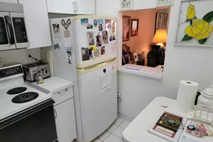 8950 Sunrise Lakes Blvd, Sunrise, FL 33322 - Photo 6