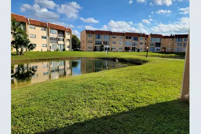 8950 Sunrise Lakes Boulevard #112, Sunrise, FL 33322 - Photo 1