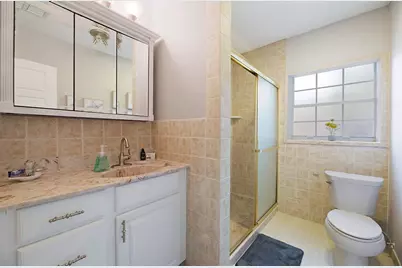 2740 SE 1st Court, Pompano Beach, FL 33062 - Photo 12