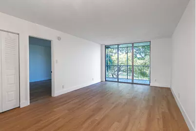 3121 NW 47th Terrace #315, Lauderdale Lakes, FL 33319 - Photo 2